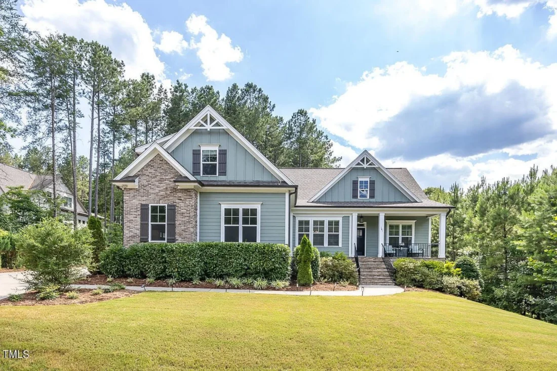 Charming house Floor Plan with CAD Designs and Blueprint