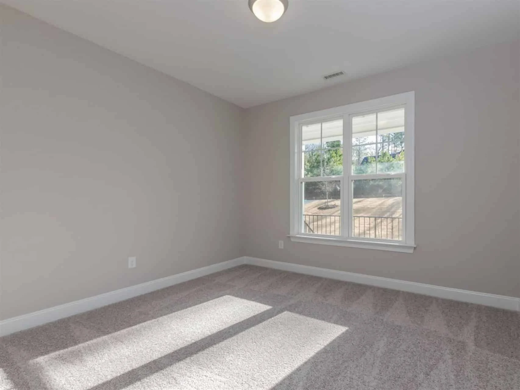 18-1987 HOUSE PLAN - Modern House Plan | 4-Bedroom Floor Plan with Blueprint Designs 25 4-Bedroom Floor Plan with Blueprint Designs