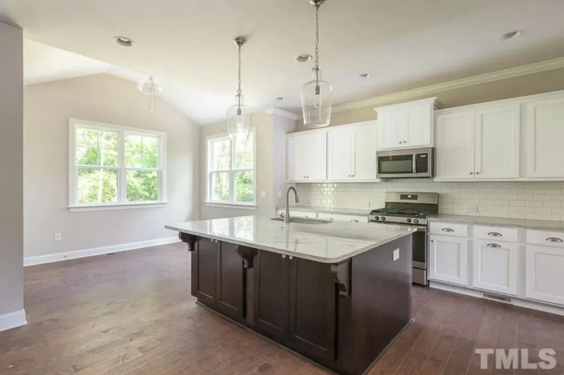 Charming Two-Story house Plan with 4 Bedrooms & CAD Designs