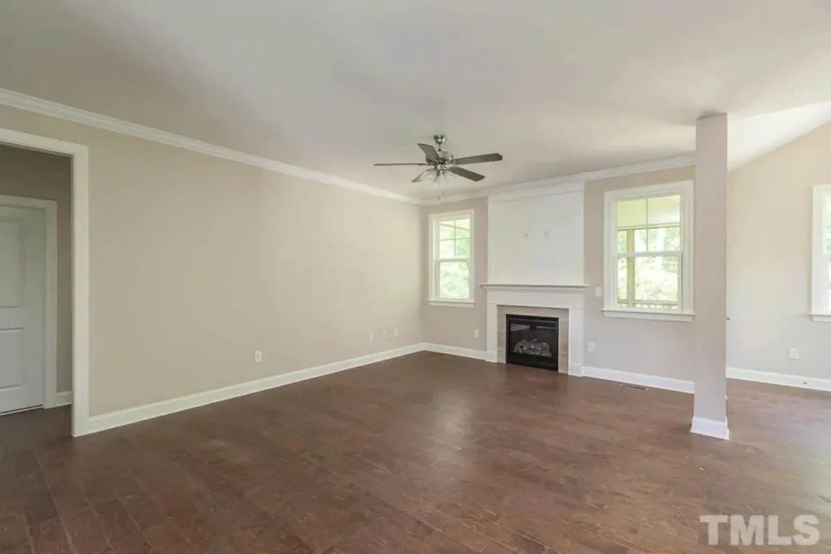 Charming Two-Story house Plan with 4 Bedrooms & CAD Designs