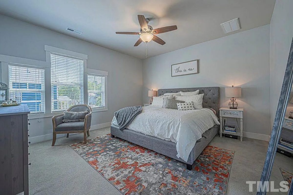 Elegant Craftsman house Plan with 3 Bedrooms & 2 Floor Designs