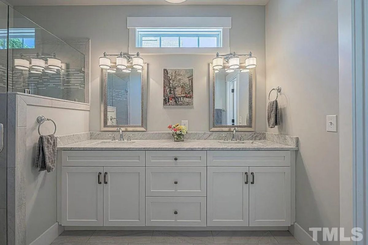 Elegant Craftsman house Plan with 3 Bedrooms & 2 Floor Designs