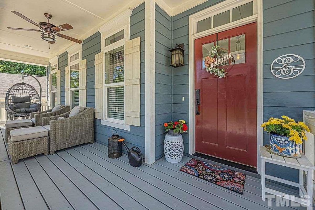 Elegant Craftsman house Plan with 3 Bedrooms & 2 Floor Designs