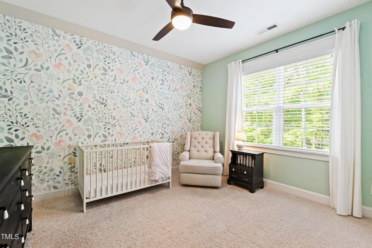 Craftsman house Plan with 2 Floors, 4 Bedrooms & CAD Designs