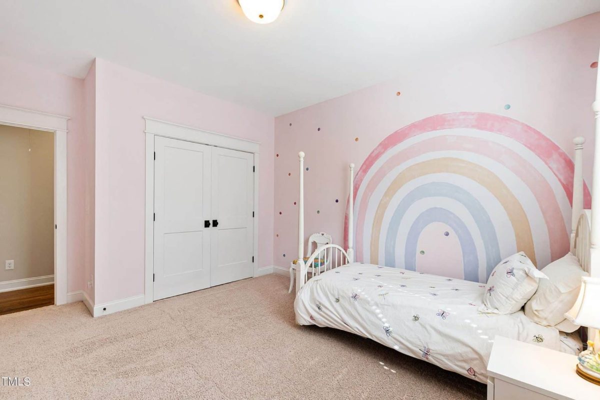 Craftsman house Plan with 2 Floors, 4 Bedrooms & CAD Designs