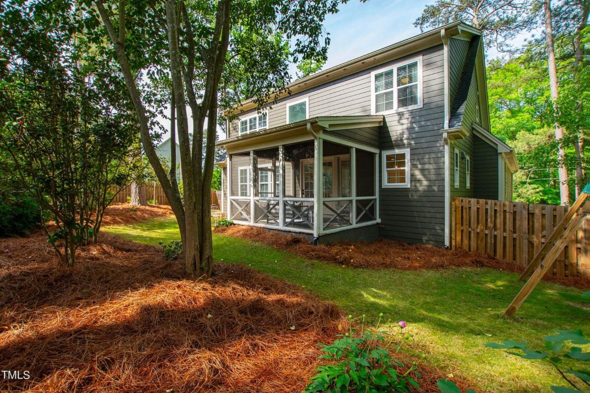 Craftsman house Plan with 2 Floors, 4 Bedrooms & CAD Designs