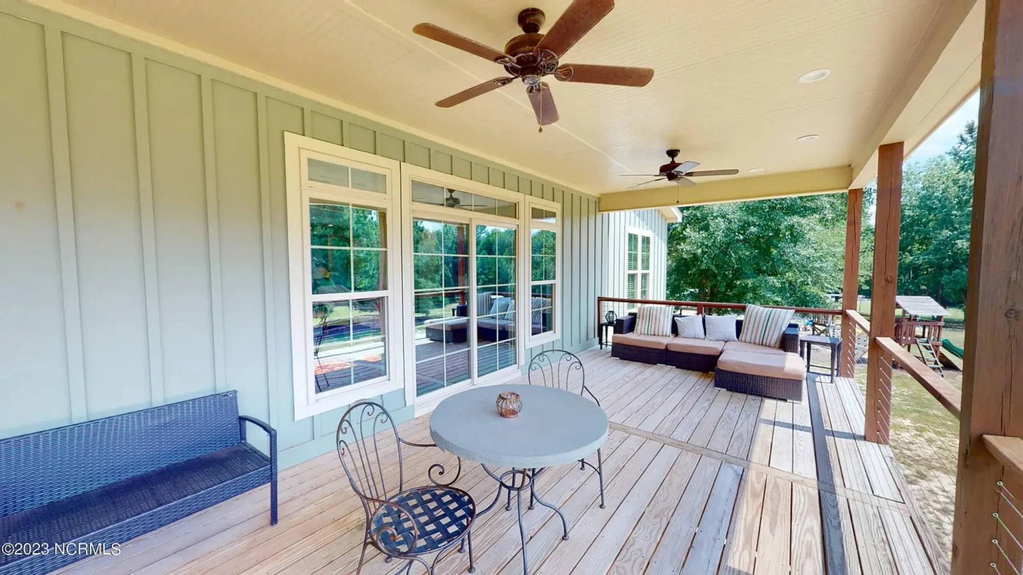 Modern house Floor Plan: Custom Blueprint with 1.5 Stories