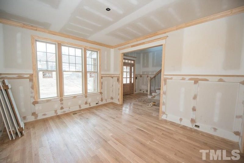 Custom house Blueprint with 4 Beds, 3 Baths & Floor Plan Designs