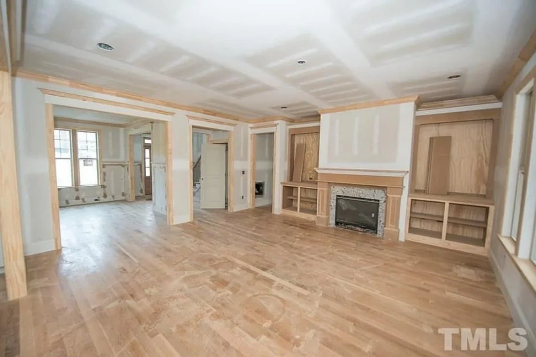 Custom house Blueprint with 4 Beds, 3 Baths & Floor Plan Designs