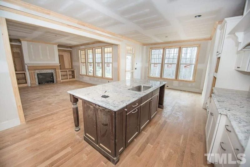 Custom house Blueprint with 4 Beds, 3 Baths & Floor Plan Designs