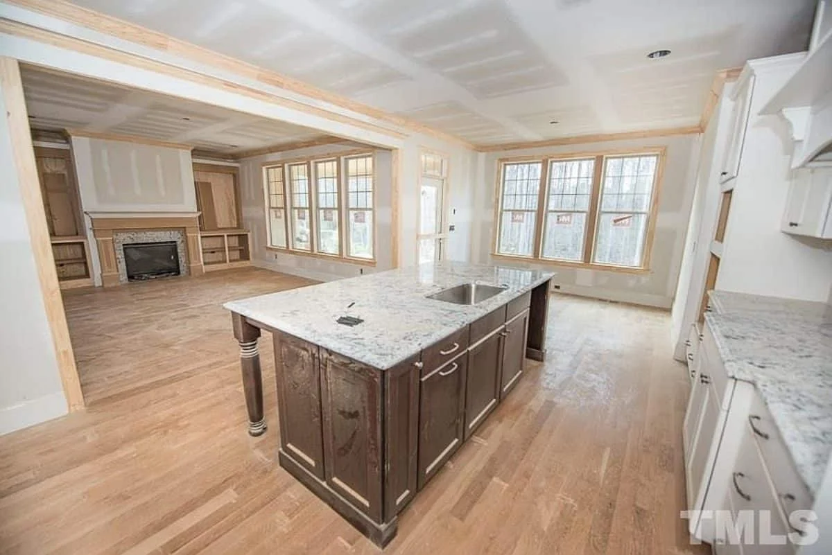Custom house Blueprint with 4 Beds, 3 Baths & Floor Plan Designs