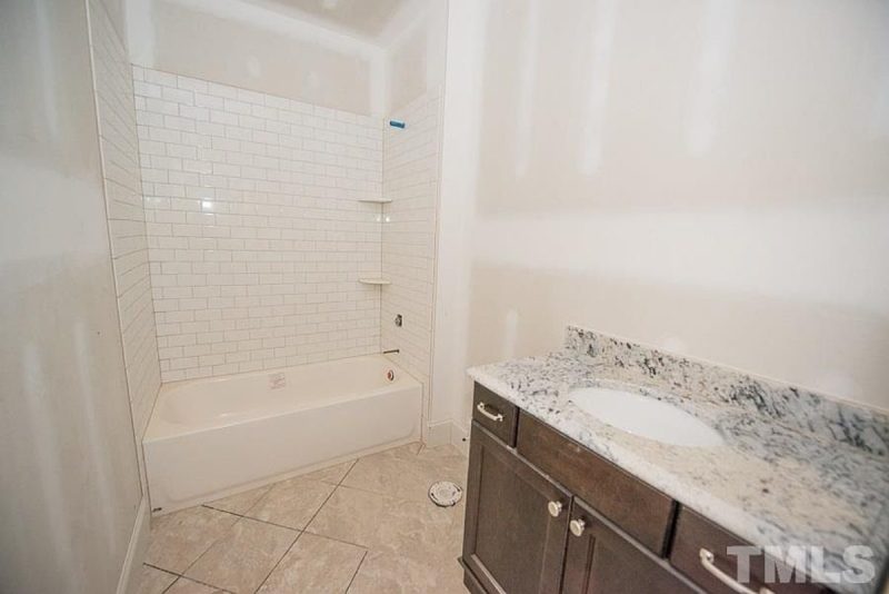 Custom house Blueprint with 4 Beds, 3 Baths & Floor Plan Designs