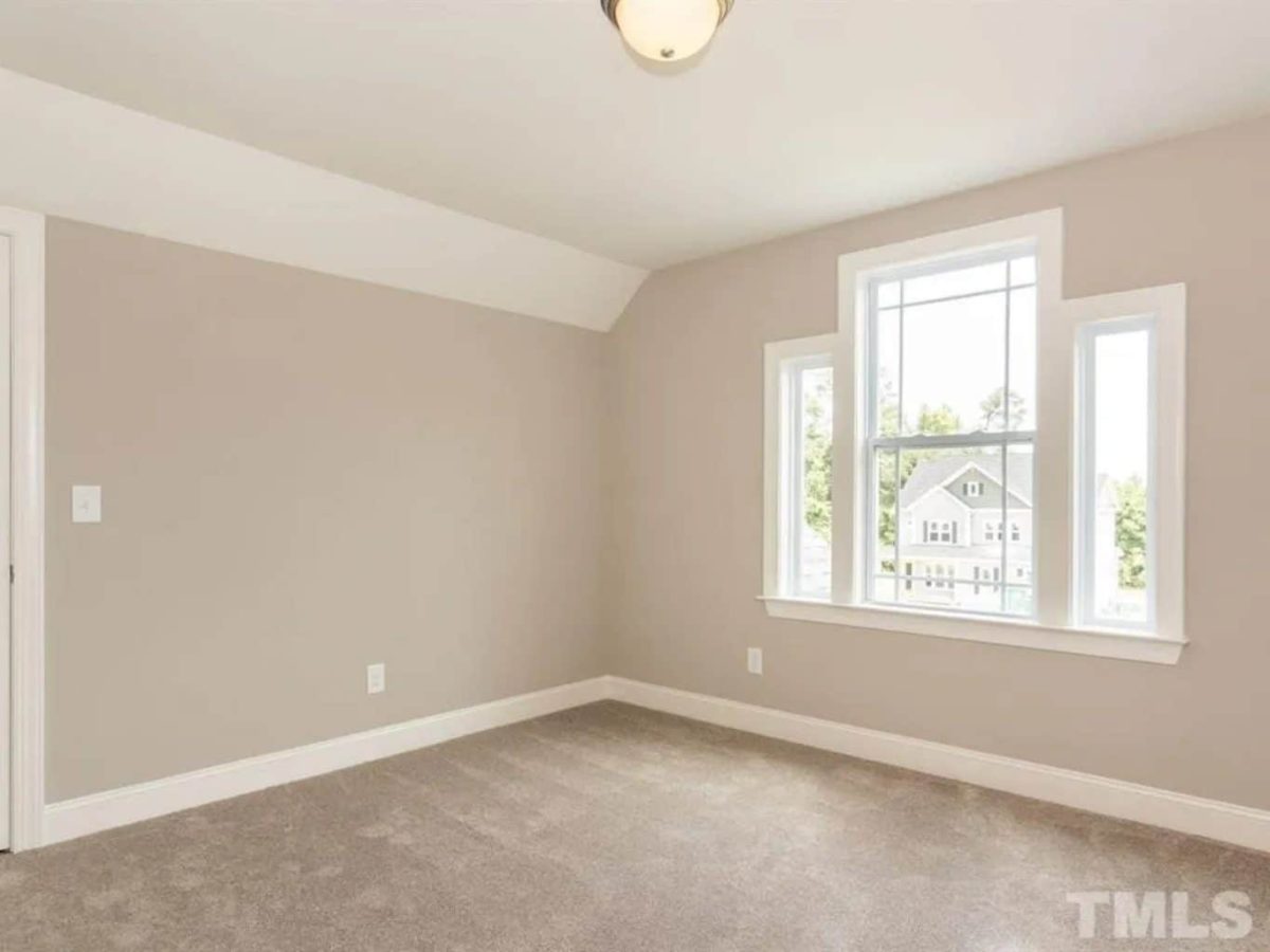 Craftsman house Floor Plan with CAD Designs and Blueprints