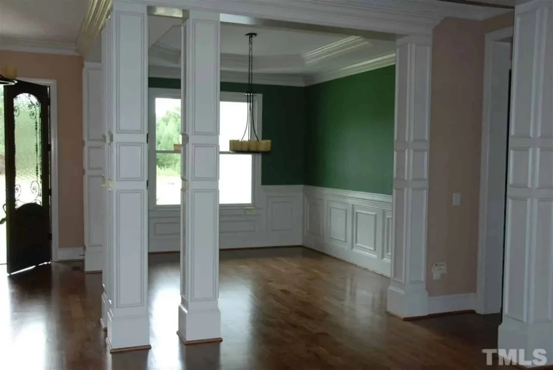 Modern house Blueprint with 1.5 Floors and CAD Designs