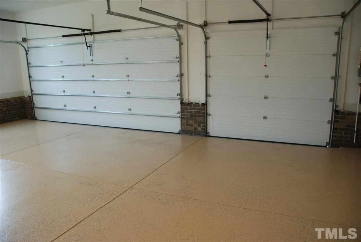 Modern house Blueprint with 1.5 Floors and CAD Designs