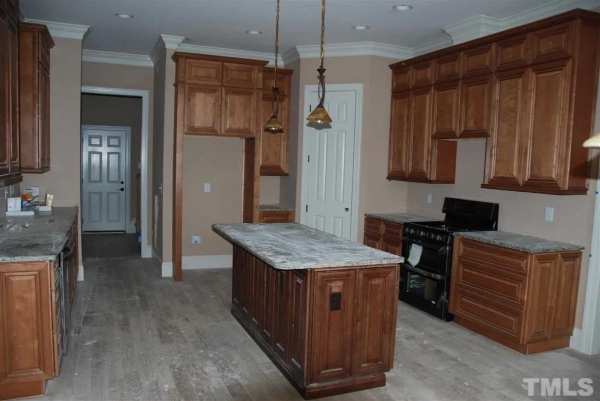 Modern house Blueprint with 1.5 Floors and CAD Designs