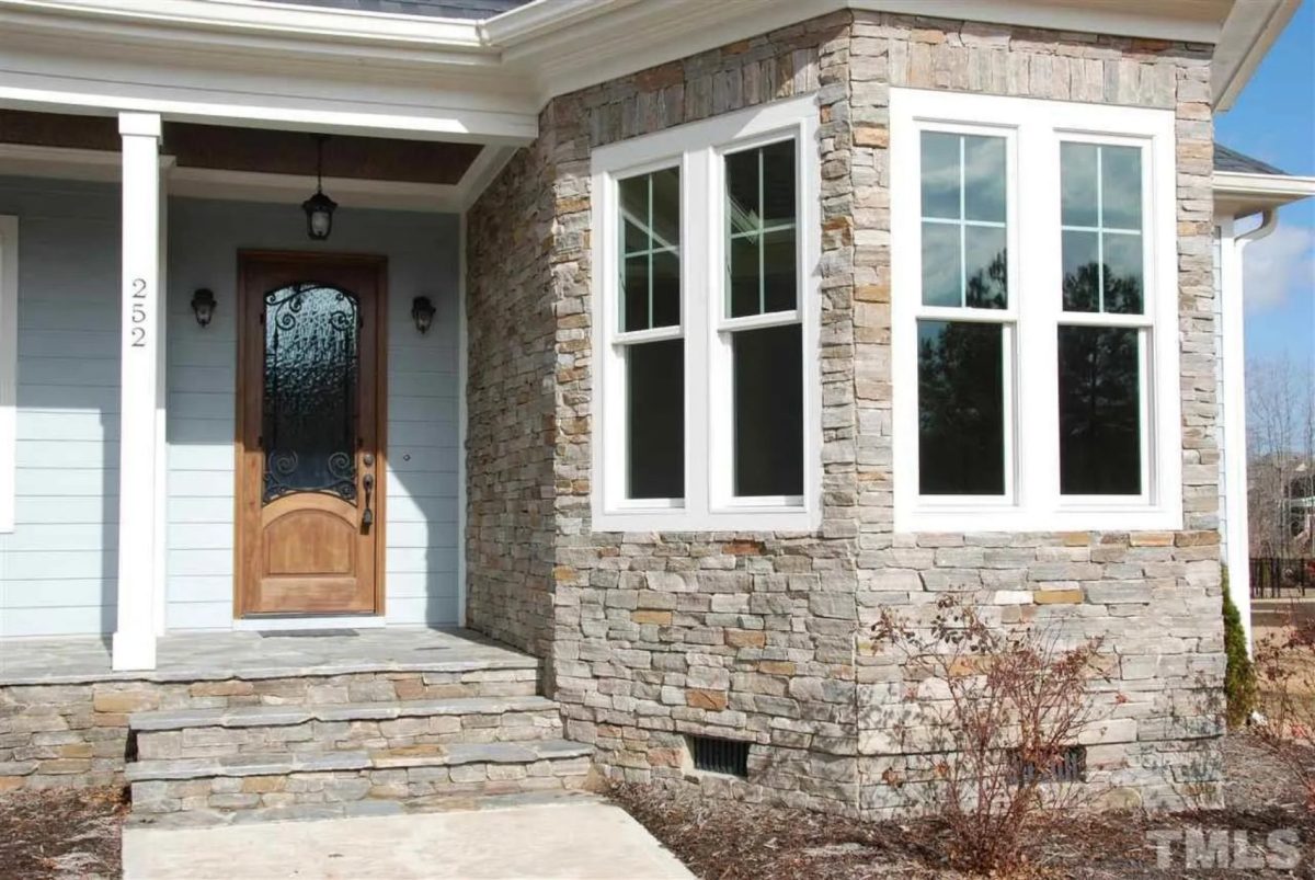 Modern house Blueprint with 1.5 Floors and CAD Designs