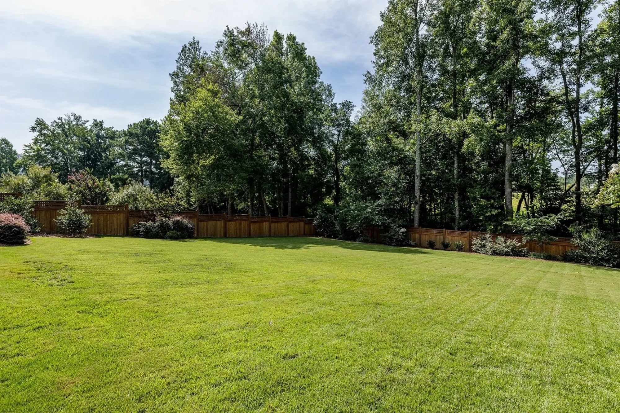 Explore a Traditional 2.5-Story house Plan with CAD Designs