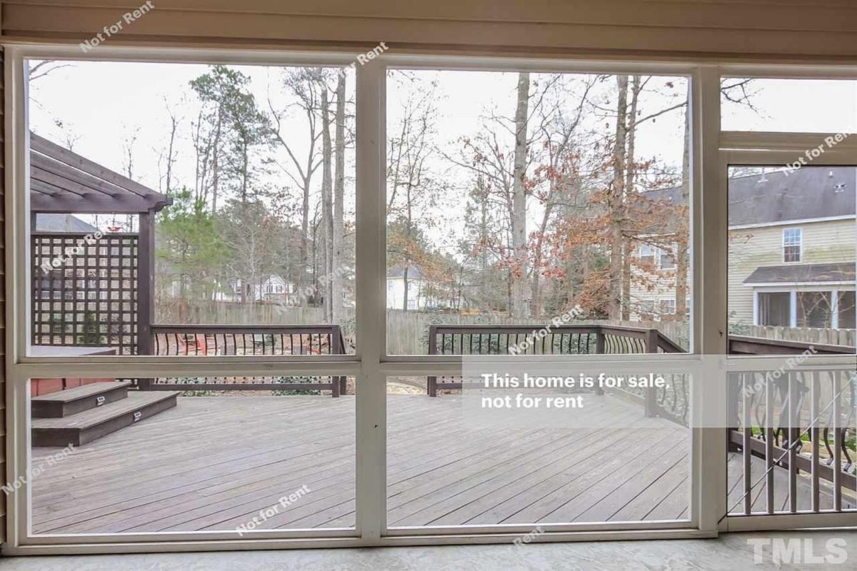 house Floor Plan with 4 Bedrooms, 2 Stories, and CAD Designs