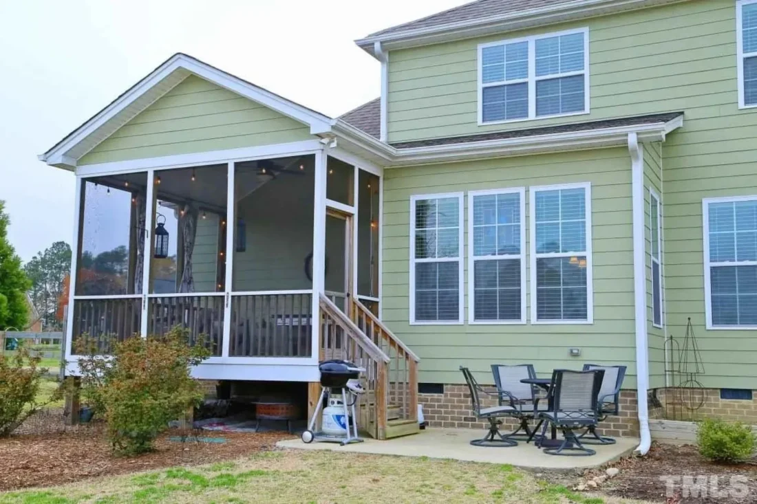 Craftsman house Design with 4 Bed Floor Plan & CAD Blueprint