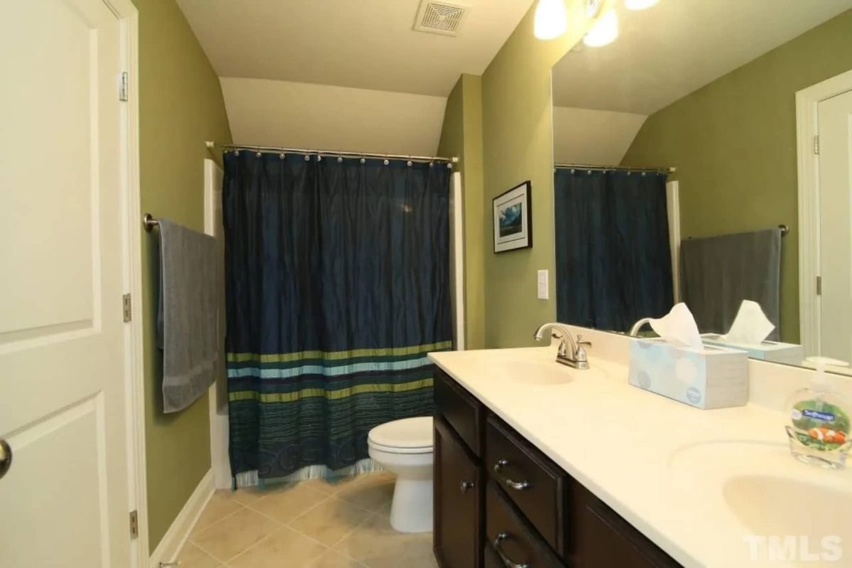 Craftsman house Design with 4 Bed Floor Plan & CAD Blueprint