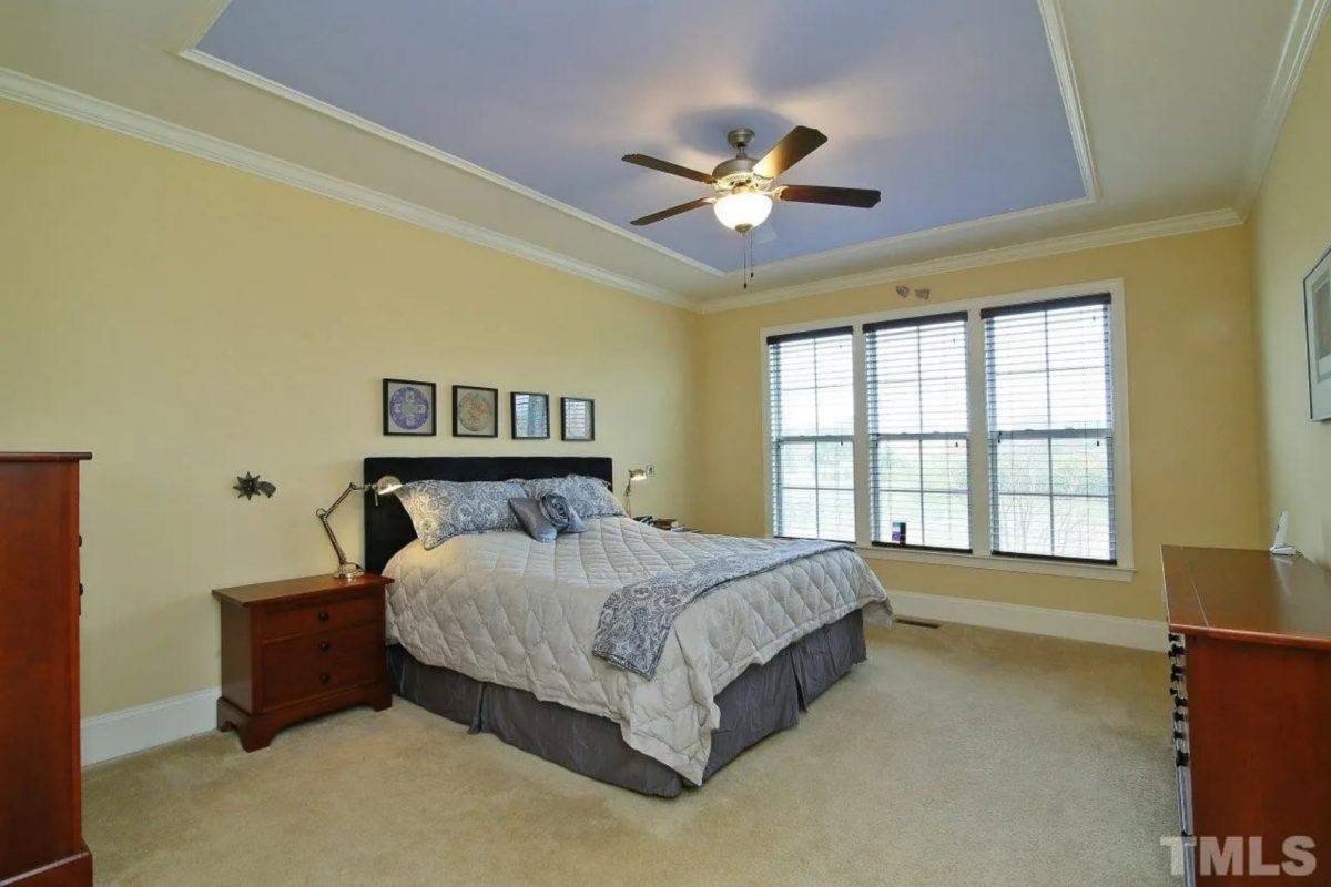 Craftsman house Design with 4 Bed Floor Plan & CAD Blueprint