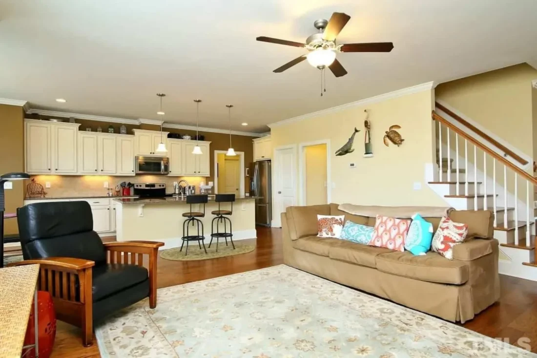 Craftsman house Design with 4 Bed Floor Plan & CAD Blueprint