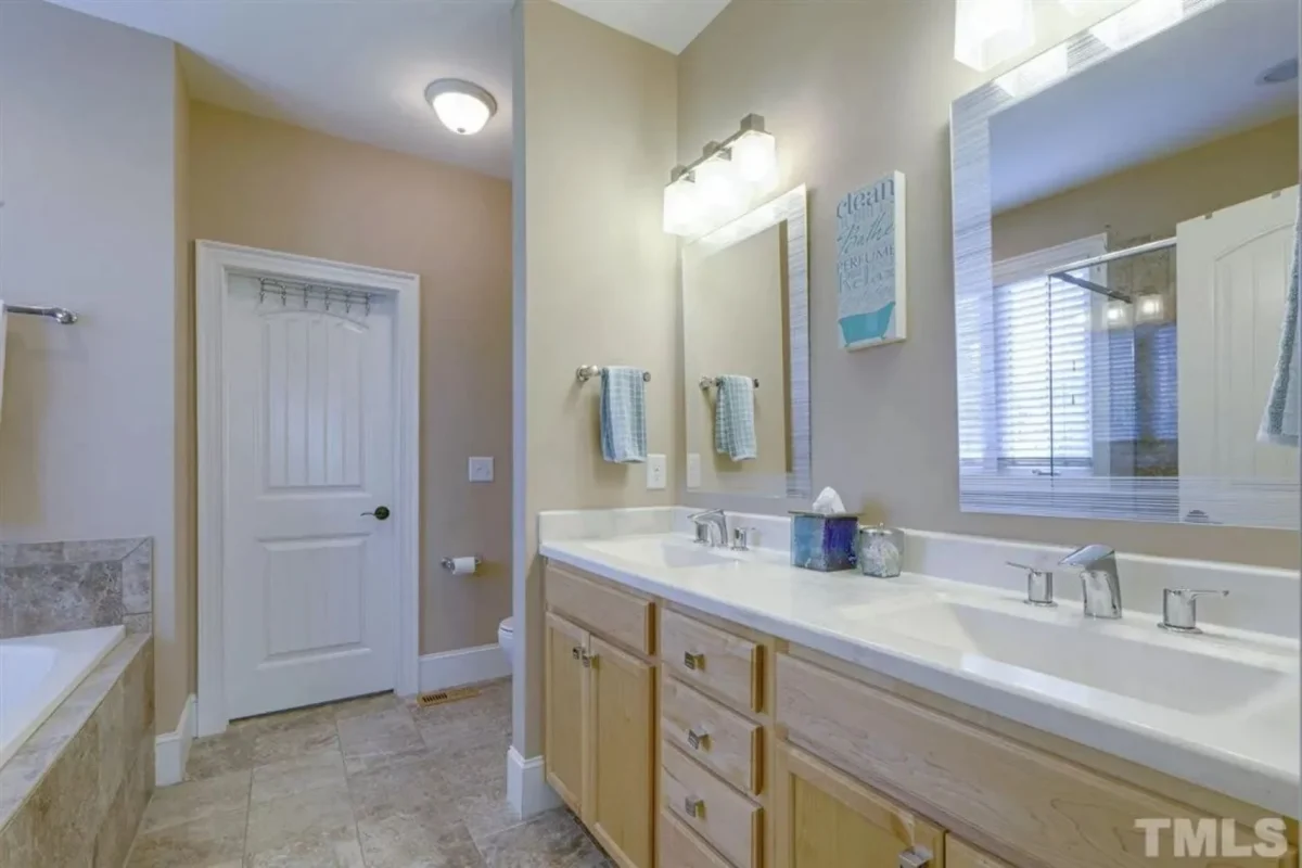 Custom house Plan with Blueprint Designs, CAD Floor Plans & Features