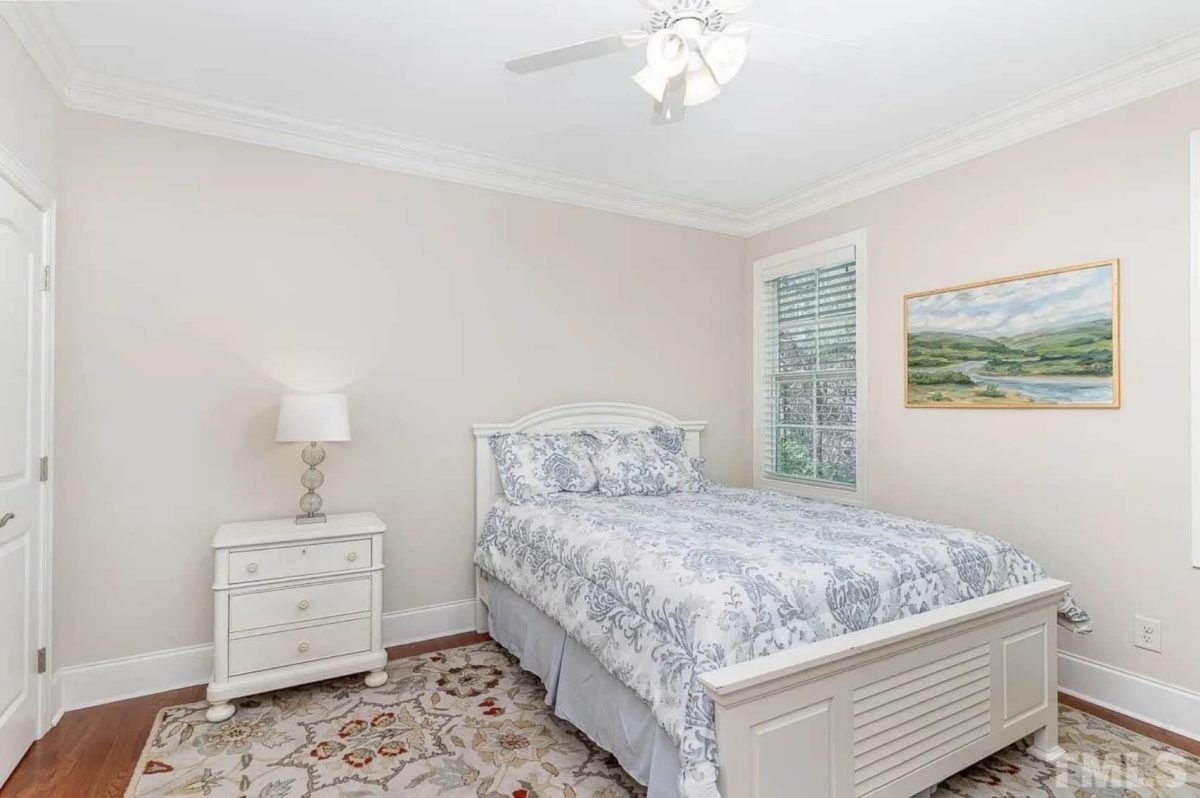 house Design Blueprint: 1.5 Story Traditional Floor Plan CAD