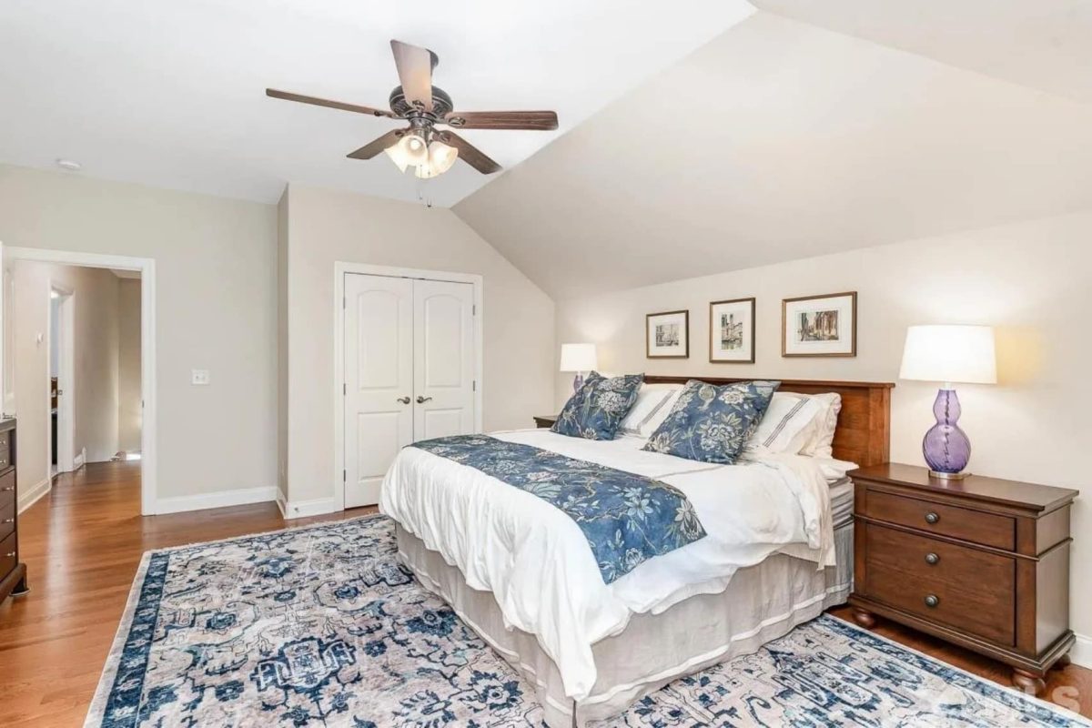 house Design Blueprint: 1.5 Story Traditional Floor Plan CAD