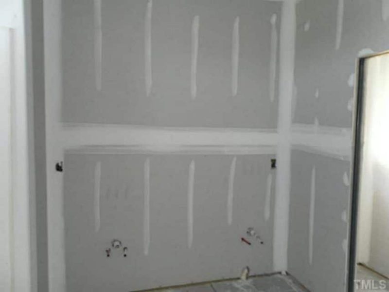 Modern Architectural 4-Bed house Plan with CAD and Designs