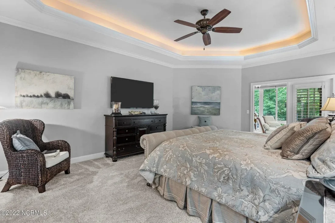 Craftsman house Floor Plan: 4 Bed, 3 Bath, 2-Story Blueprint