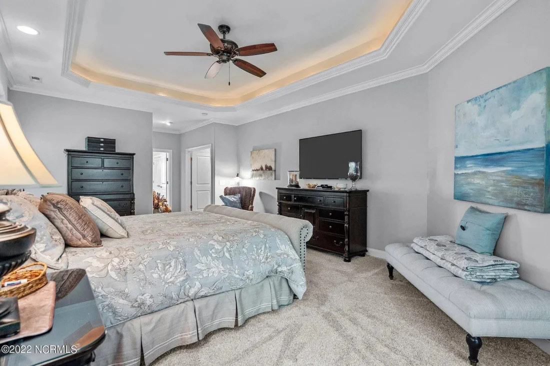 Craftsman house Floor Plan: 4 Bed, 3 Bath, 2-Story Blueprint