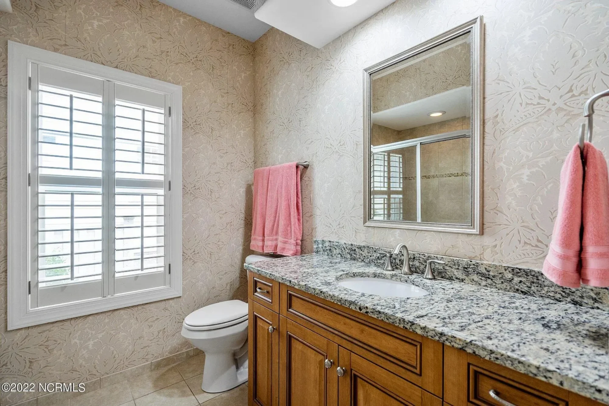 Craftsman house Floor Plan: 4 Bed, 3 Bath, 2-Story Blueprint