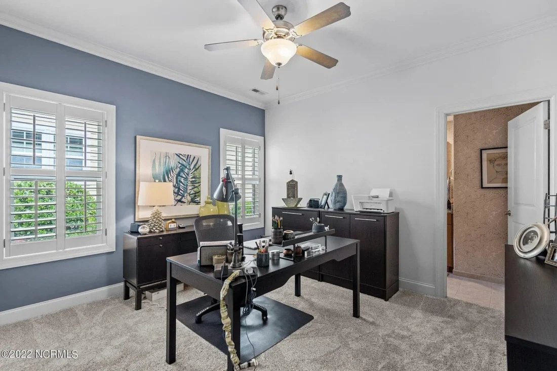 Craftsman house Floor Plan: 4 Bed, 3 Bath, 2-Story Blueprint