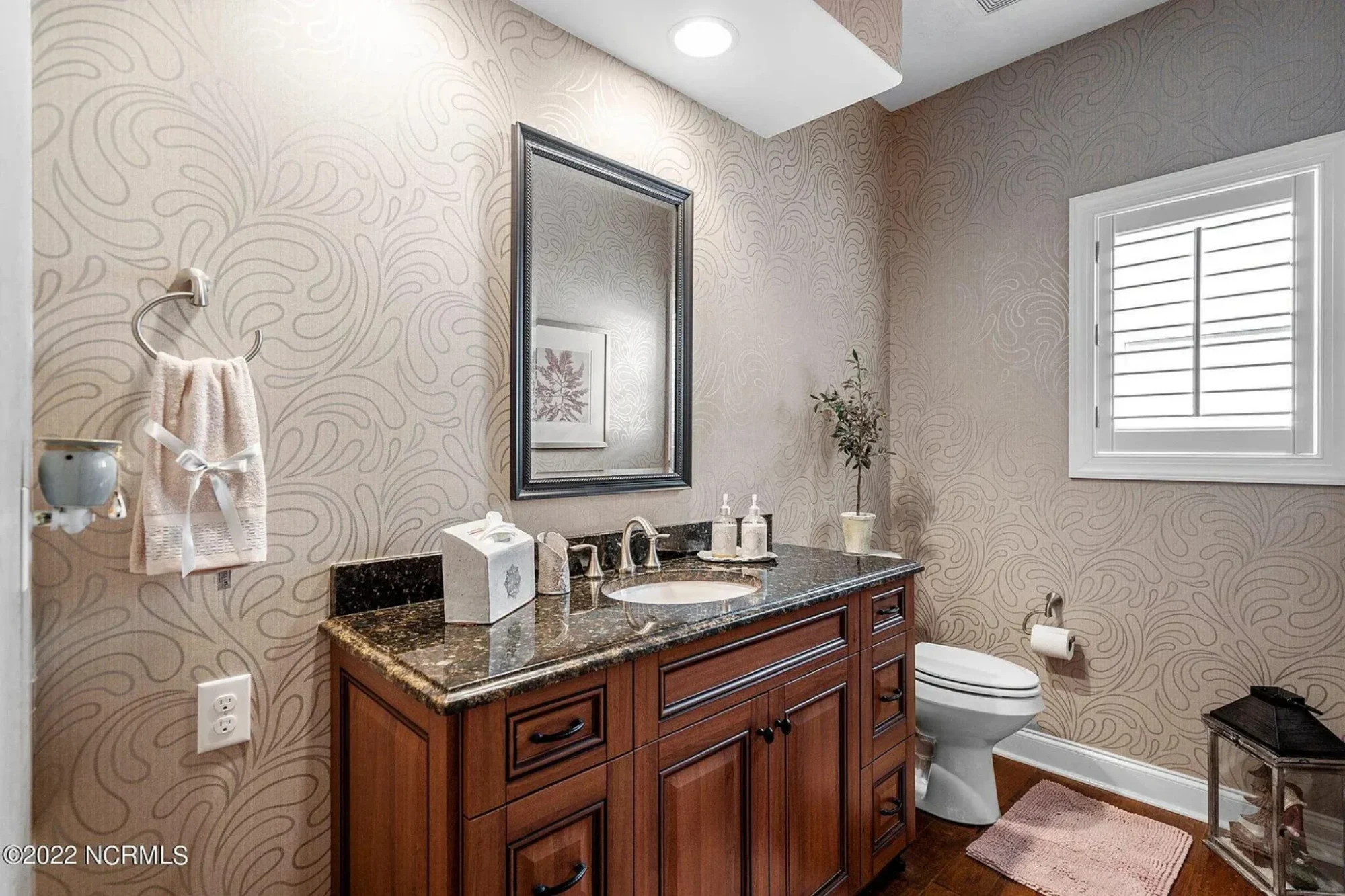 Craftsman house Floor Plan: 4 Bed, 3 Bath, 2-Story Blueprint