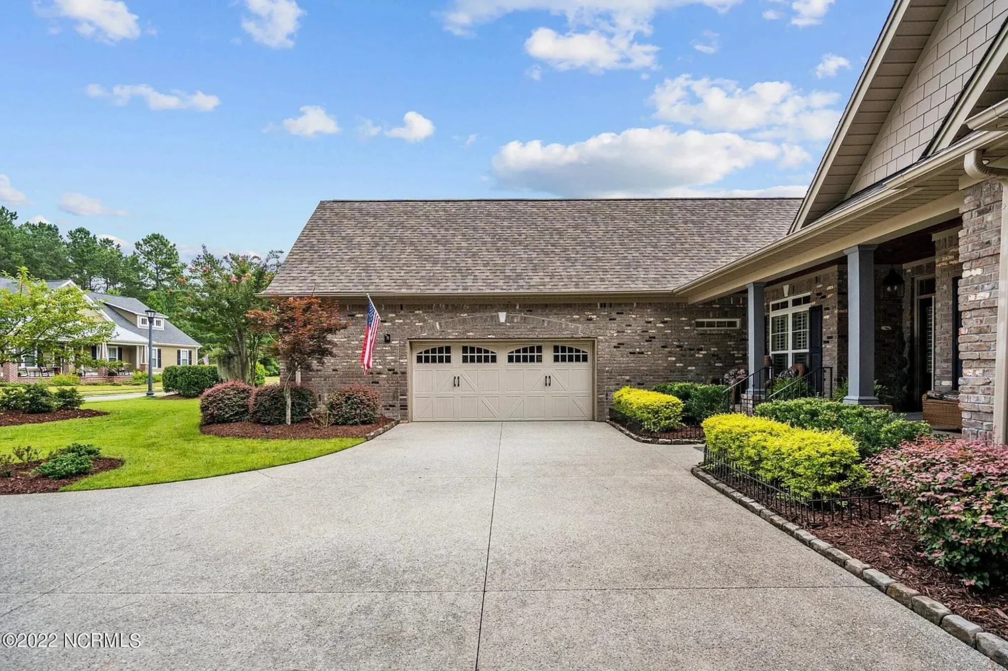 Craftsman house Floor Plan: 4 Bed, 3 Bath, 2-Story Blueprint