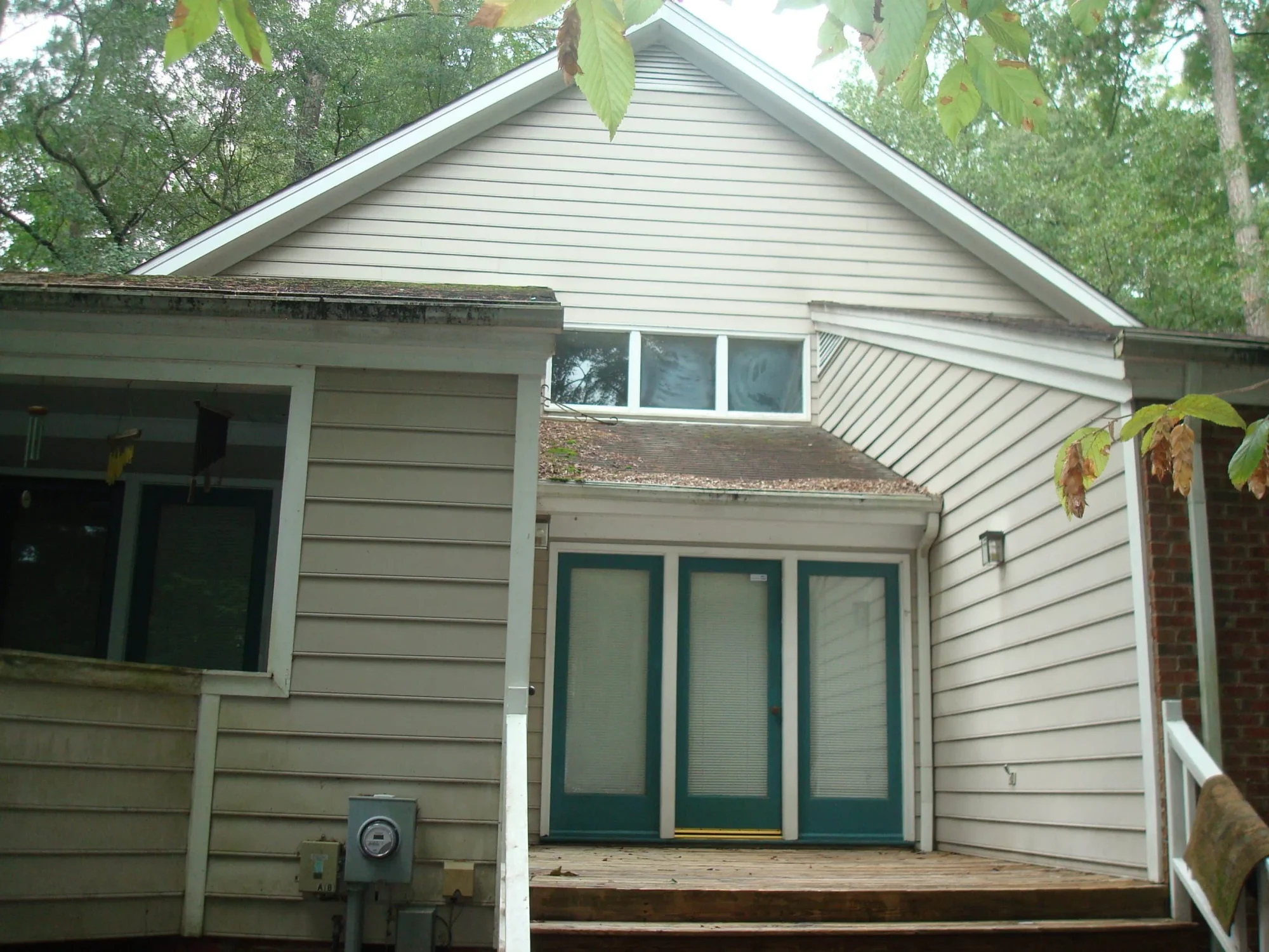 Classic 2-Story house Plan with CAD Designs and Bonus Spaces