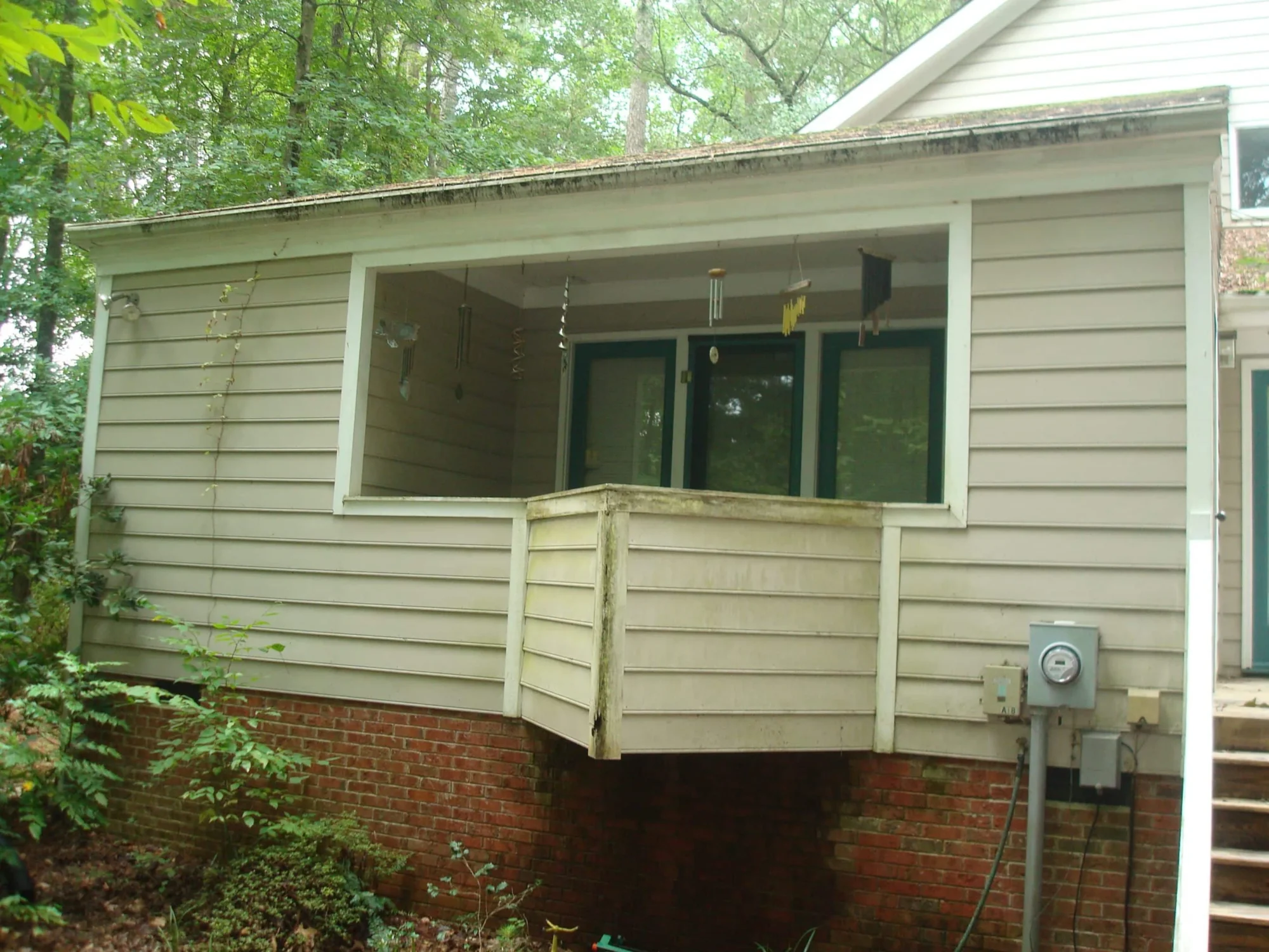 Classic 2-Story house Plan with CAD Designs and Bonus Spaces