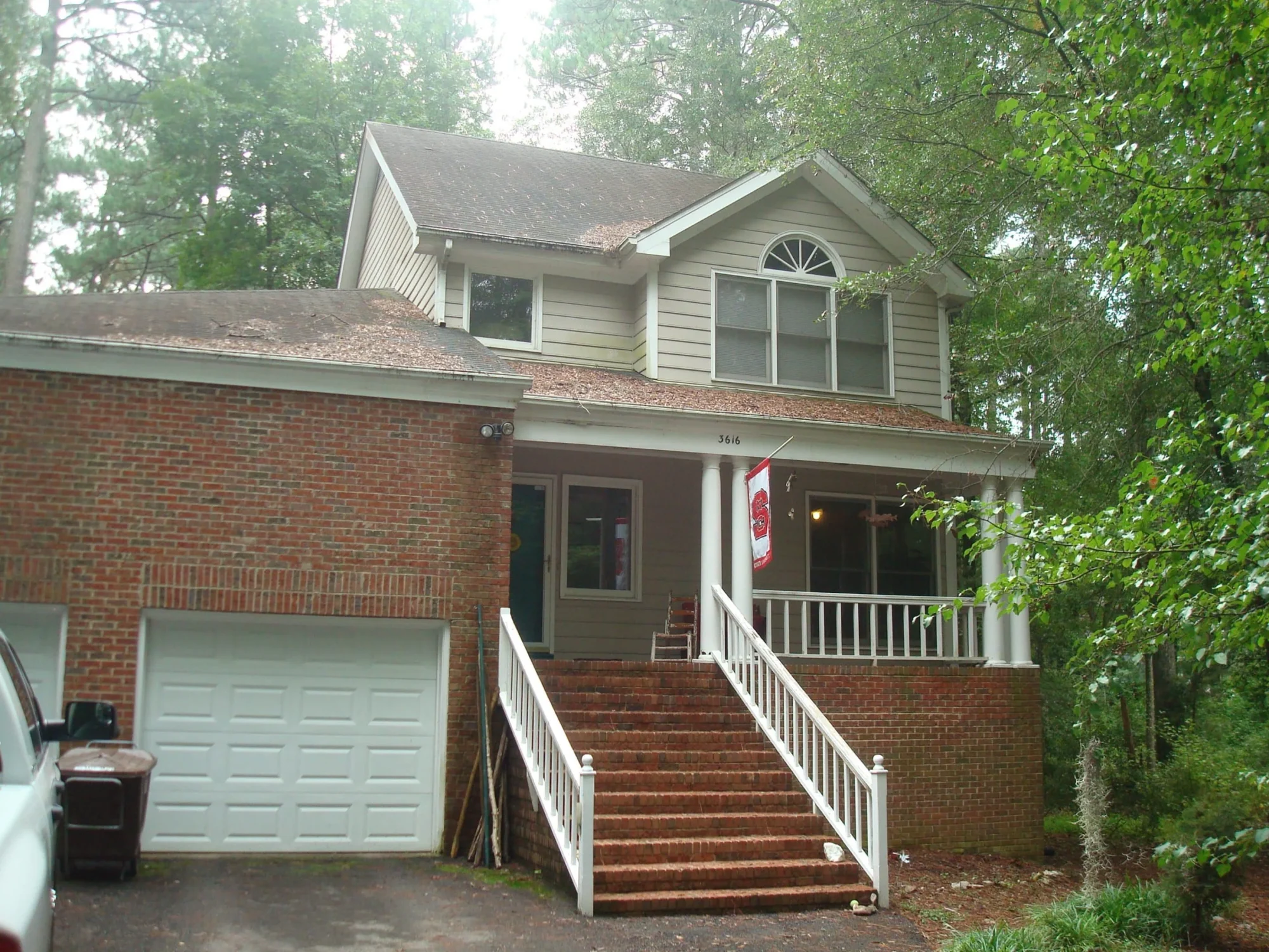 Classic 2-Story house Plan with CAD Designs and Bonus Spaces