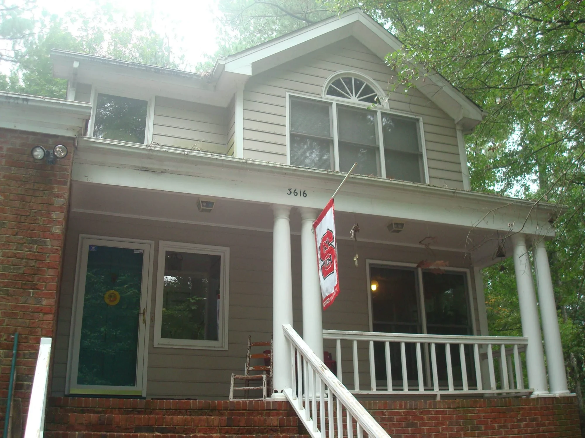 Classic 2-Story house Plan with CAD Designs and Bonus Spaces