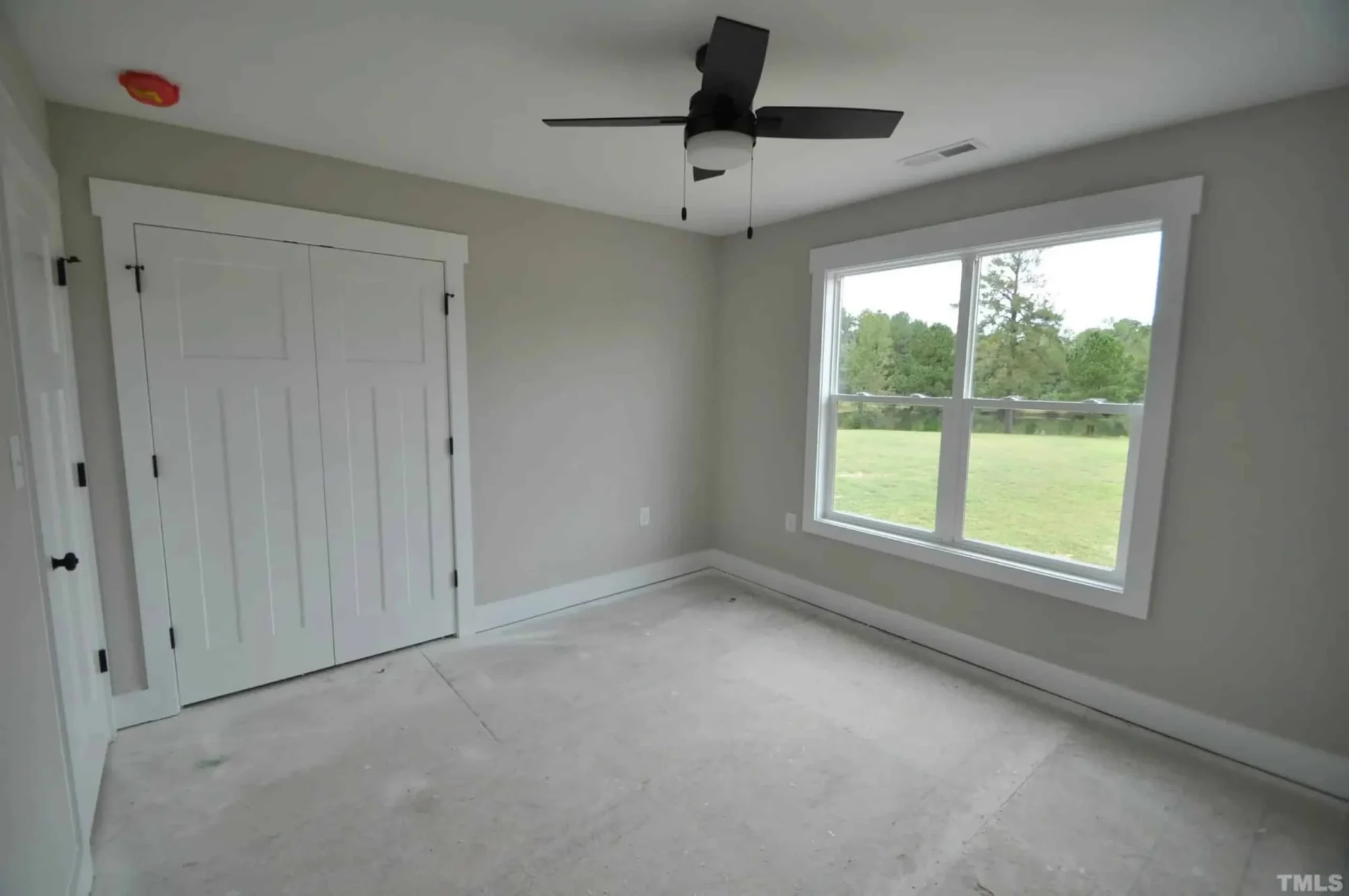 Charming 2-Story house Design with Modern CAD Floor Plan