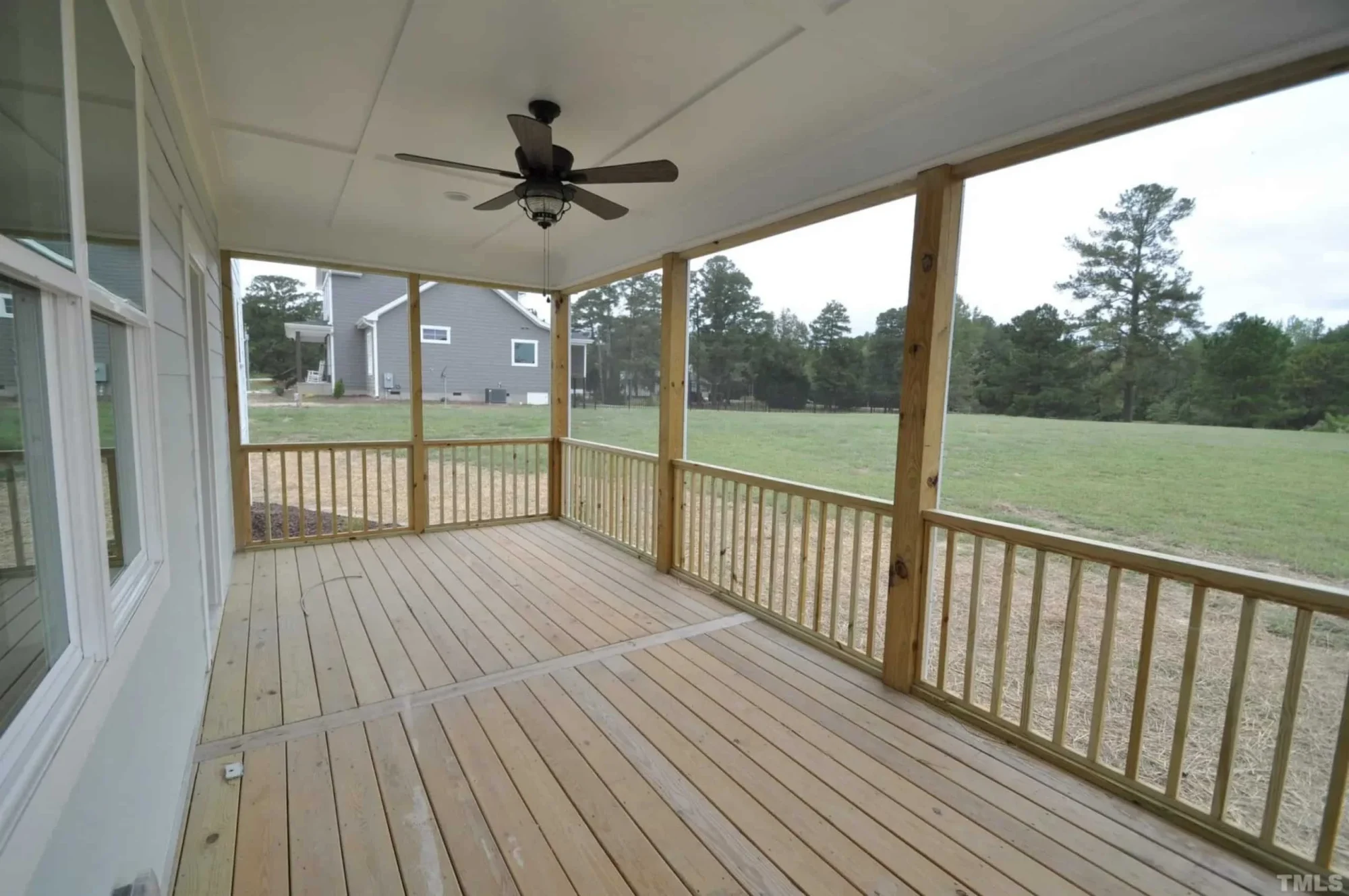 Charming 2-Story house Design with Modern CAD Floor Plan