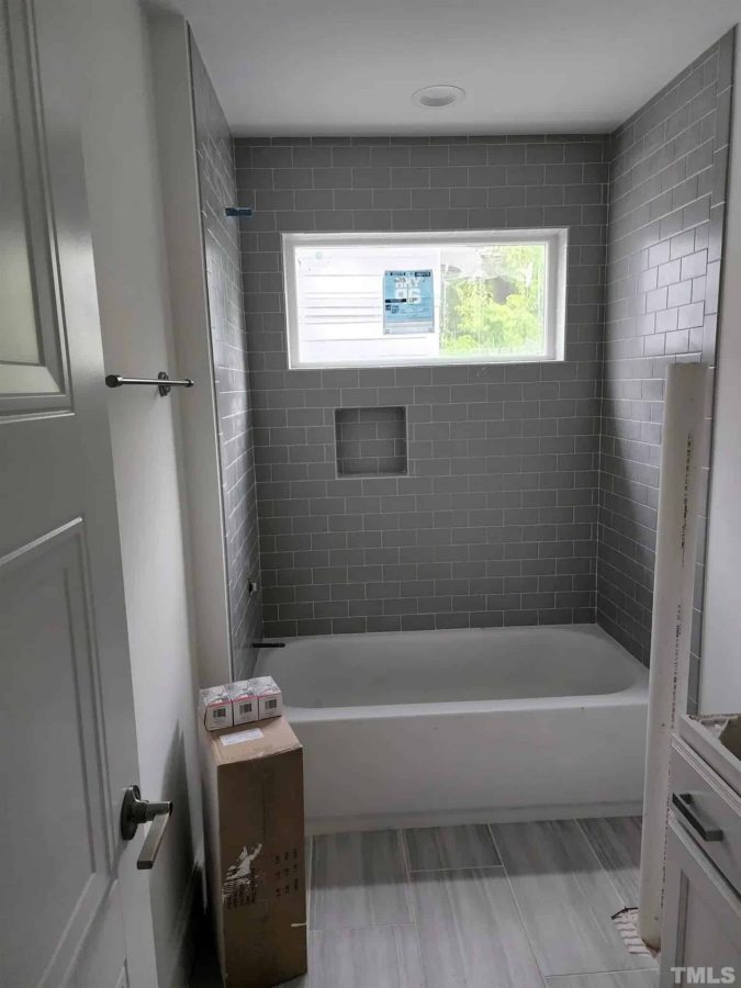 Modern Craftsman house Plan with Bonus Room and Open Floor Design