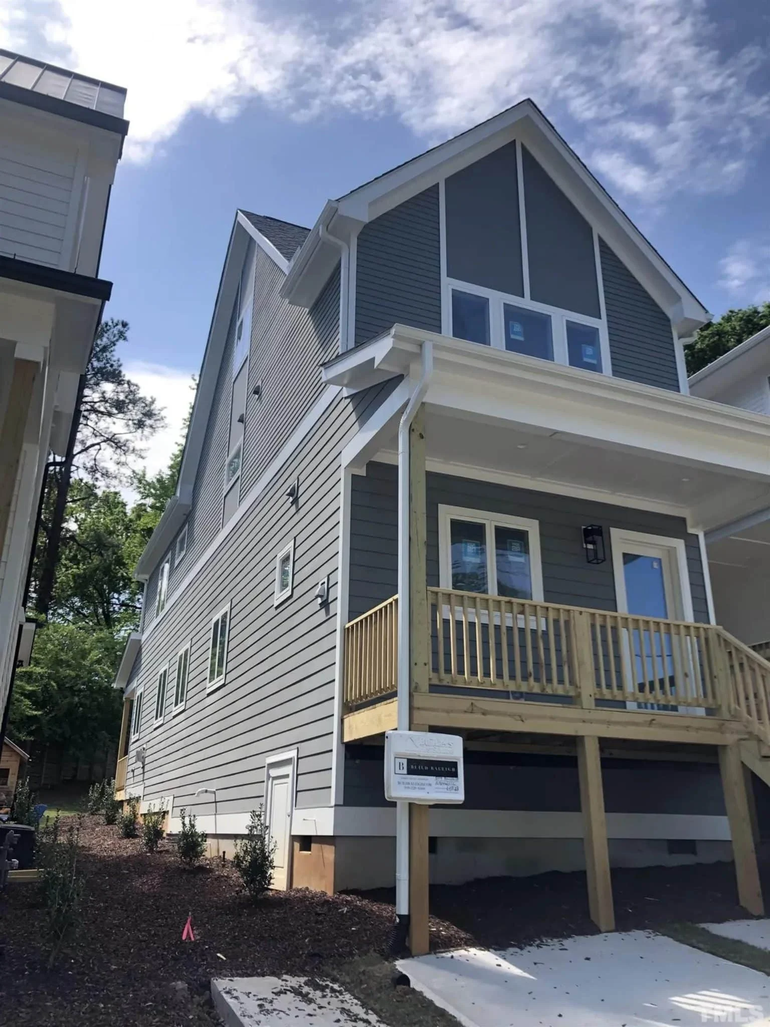 20-2132 HOUSE PLAN - Modern Farmhouse Plan - 3-Bed, 2.5-Bath, 2,035 SF 5 Modern Craftsman house Plan with Bonus Room and Open Floor Design