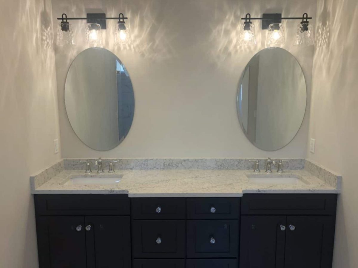 "Modern Craftsman house plan with spacious floor design and CAD blueprints"