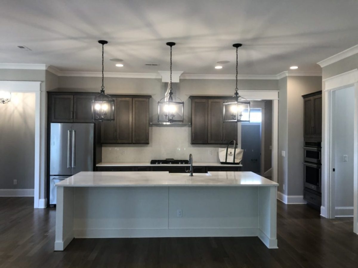 Modern Craftsman house Plan with Spacious Floor Design and CAD Blueprints