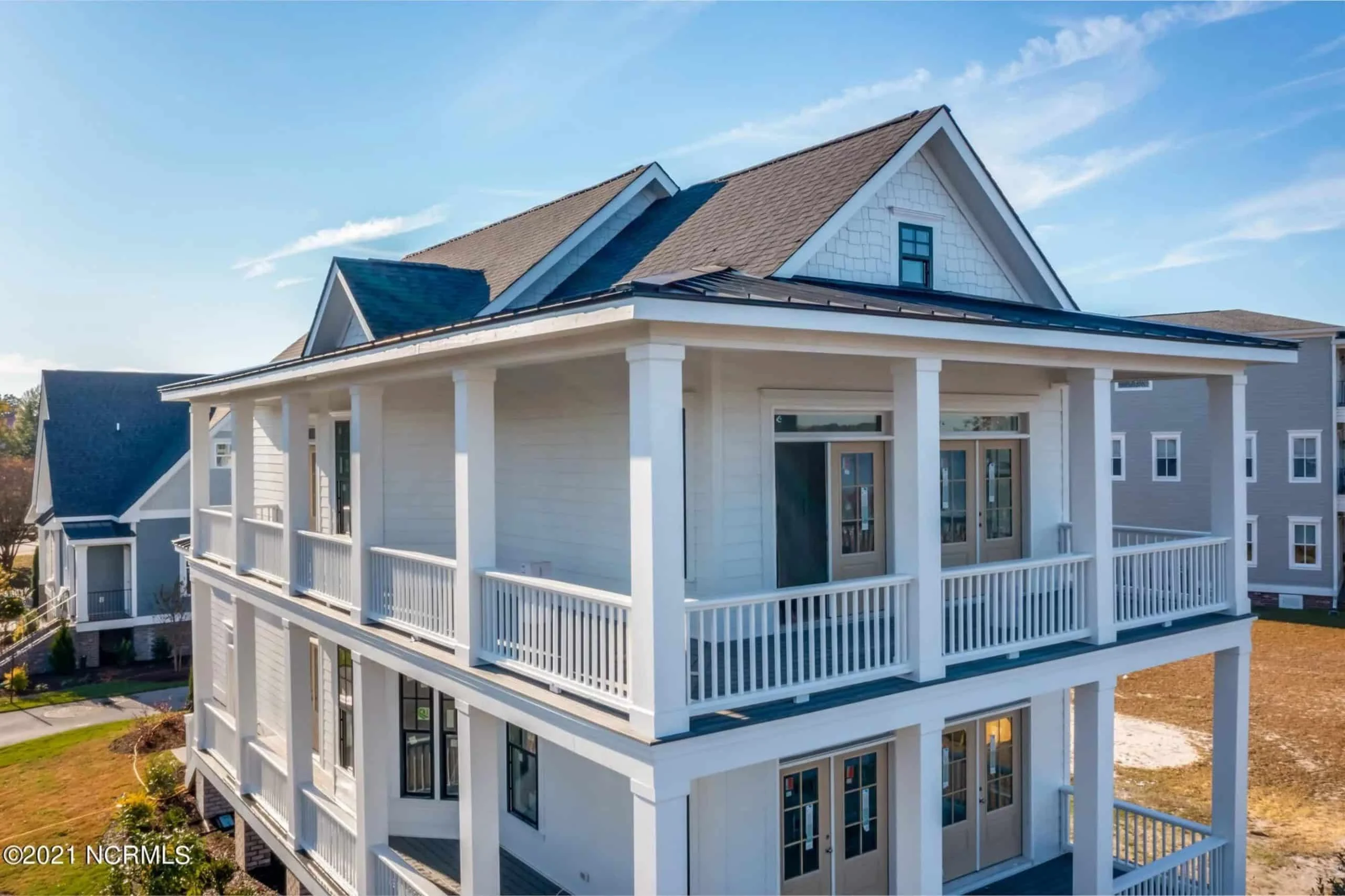 20-1925 HOUSE PLAN - Charleston House Plan - 3-Bed, 2.5-Bath, 2,298 SF 12 Elegant Charleston house Plan with 2-Story CAD Architecture