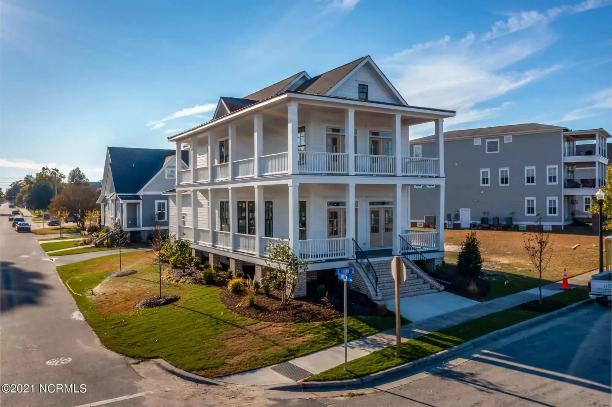Elegant Charleston house Plan with 2-Story CAD Architecture