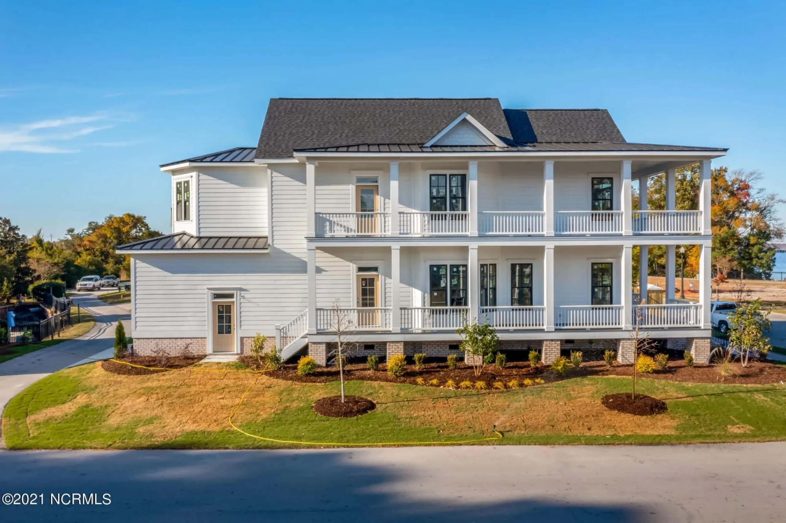 20-1925 HOUSE PLAN - Charleston House Plan - 3-Bed, 2.5-Bath, 2,298 SF 10 Elegant Charleston house Plan with 2-Story CAD Architecture